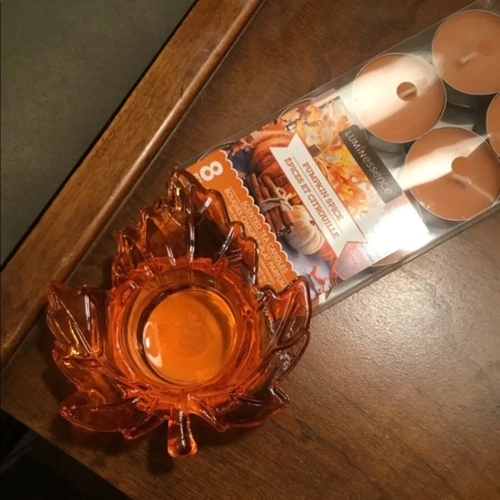 Fall Decor Leaf Tealight Holder & Pumpkin Spice candles